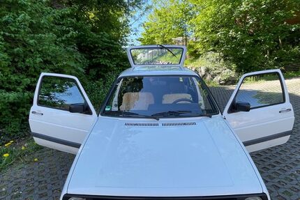 VW Golf 76.500 km 5.850 &euro; Saarbrücken 66121