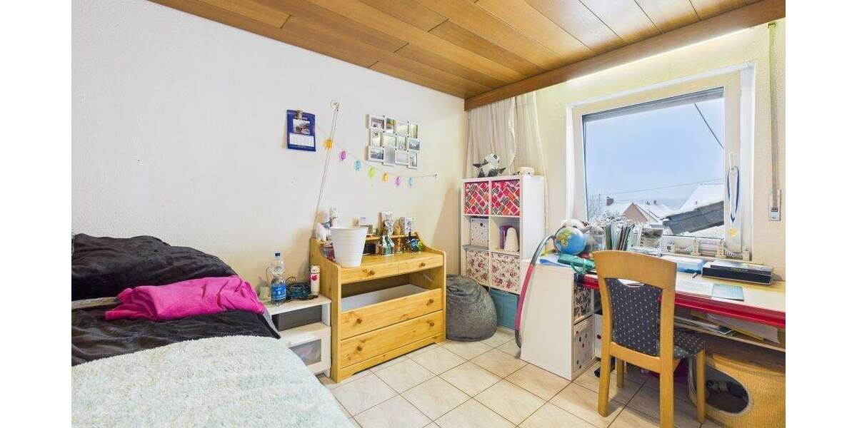 Einfamilienhaus Mandelbachtal / Ommersheim Ommersheim - 5 Zimmer, 87 m&sup2;, 145.000&euro; | Angebot:25687892