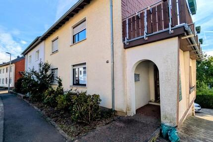 Haus Sulzbach (Saar) - 8 Zimmer, 180 m&sup2;, 265.000&euro; | Angebot:27535381