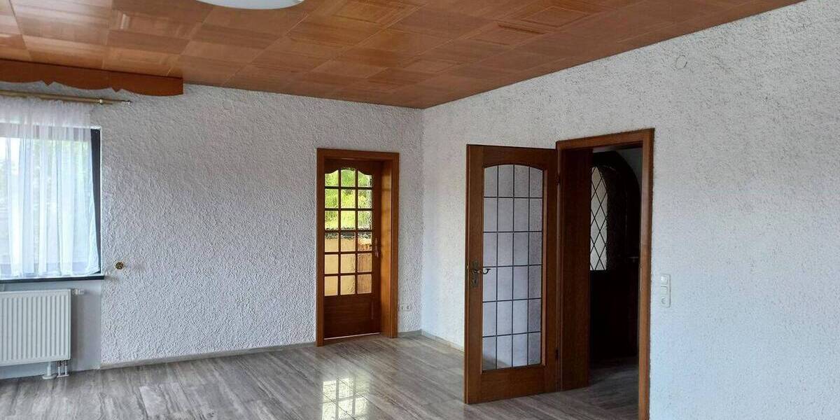 Etagenwohnung Kleinblittersdorf - 3 Zimmer, 115 m&sup2;, 900&euro; | Angebot:26787011