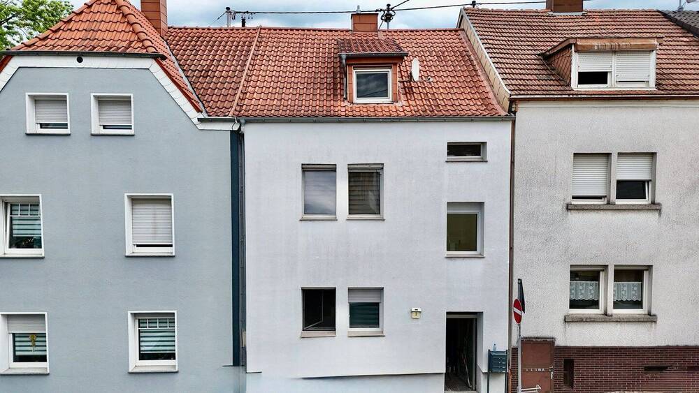 Mehrfamilienhaus, Wohnhaus Neunkirchen Innenstadt - 6 Zimmer, 153 m&sup2;, 295.000&euro; | Angebot:26863087