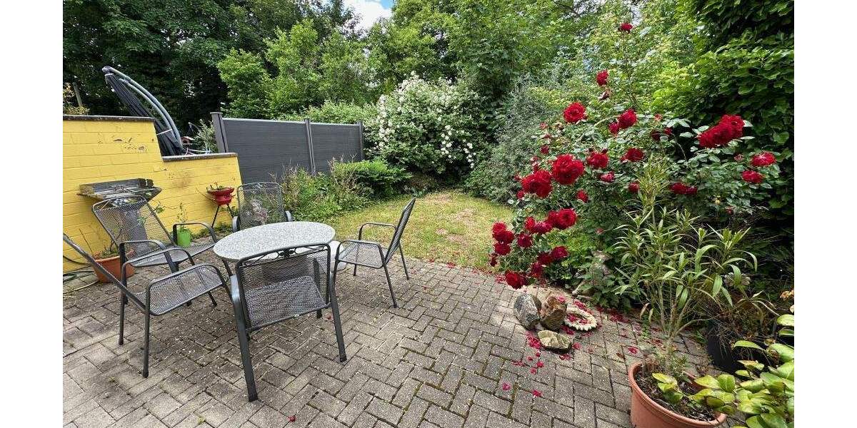 Reihenmittelhaus Saarbrücken Bübingen - 4 Zimmer, 133 m&sup2;, 235.000&euro; | Angebot:25746403