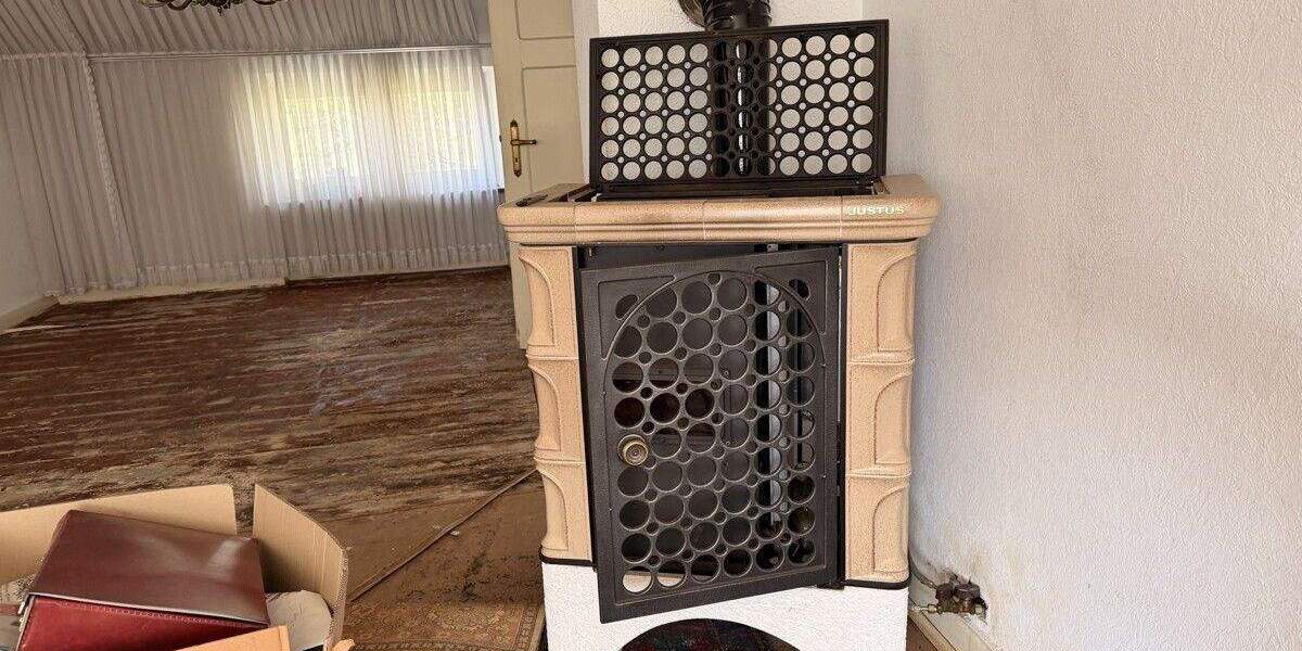 Mehrfamilienhaus, Wohnhaus Neunkirchen/Saar Hangard - 6 Zimmer, 120 m&sup2;, 59.000&euro; | Angebot:25736185