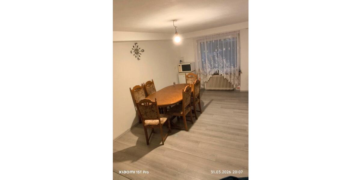 Etagenwohnung Neunkirchen Heinitz - 3 Zimmer, 65 m&sup2;, 400&euro; | Angebot:25980658