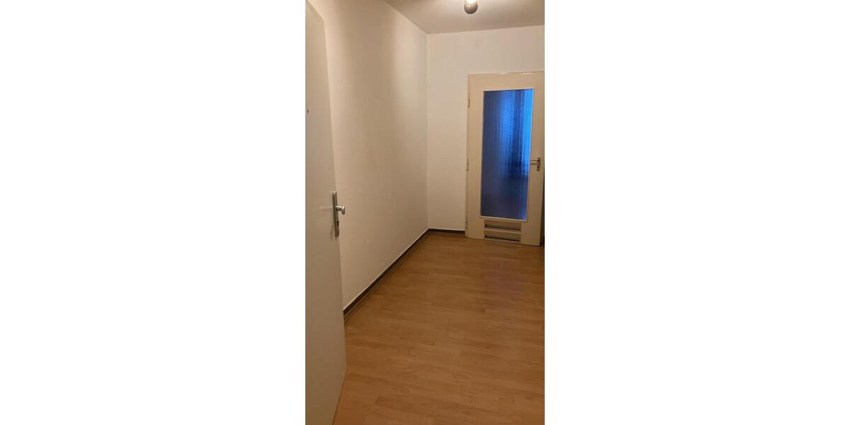 Etagenwohnung Saarbrücken Eschberg - 1 Zimmer, 33 m&sup2;, 79.000&euro; | Angebot:26114397