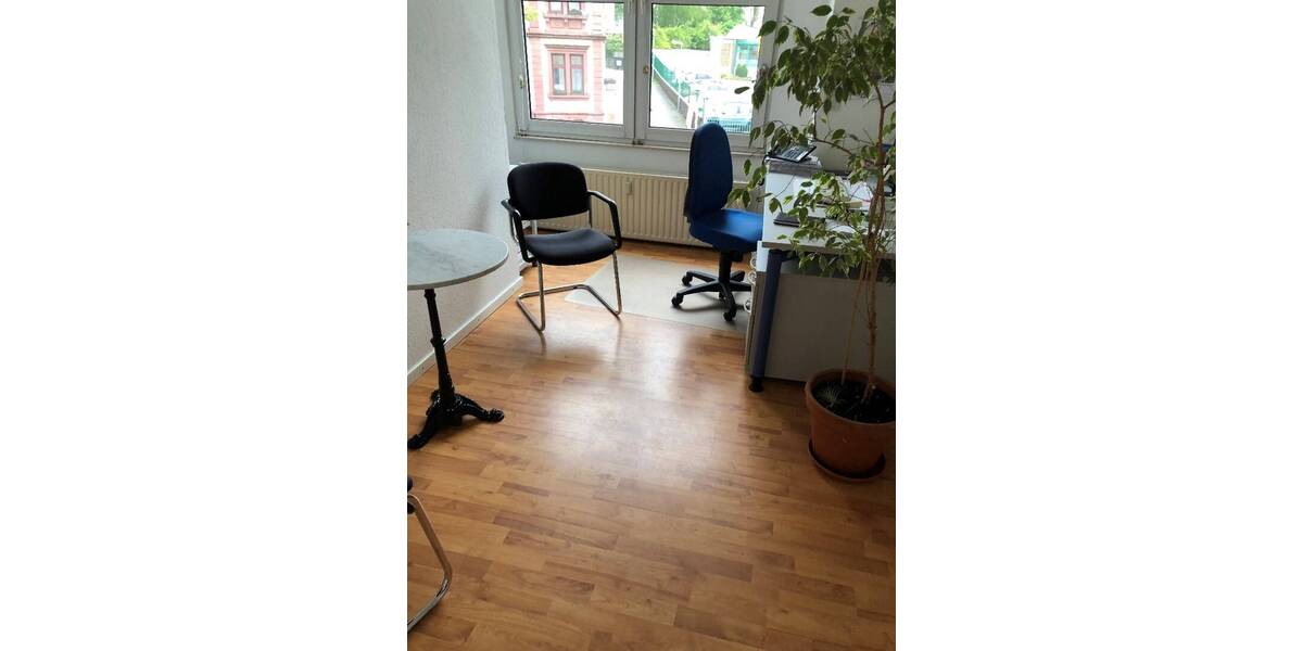 Gewerbeobjekt Pirmasens Innenstadt - 7 Zimmer, 136 m&sup2;, 772&euro; | Angebot:25670451
