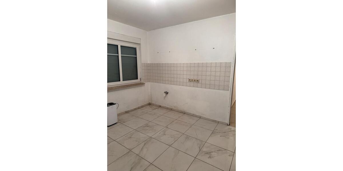 Gewerbeobjekt Bexbach - 680&euro; | Angebot:23204526