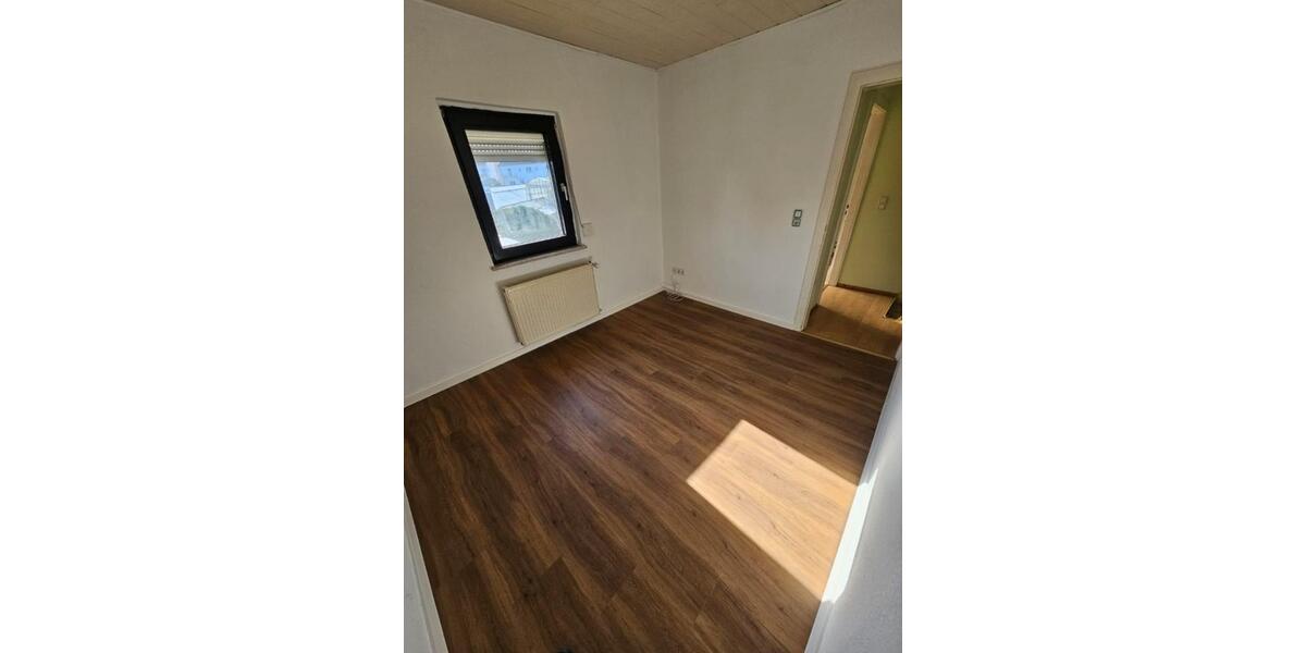 Einfamilienhaus Weilerbach - 5 Zimmer, 126 m&sup2;, 1.299&euro; | Angebot:25598796