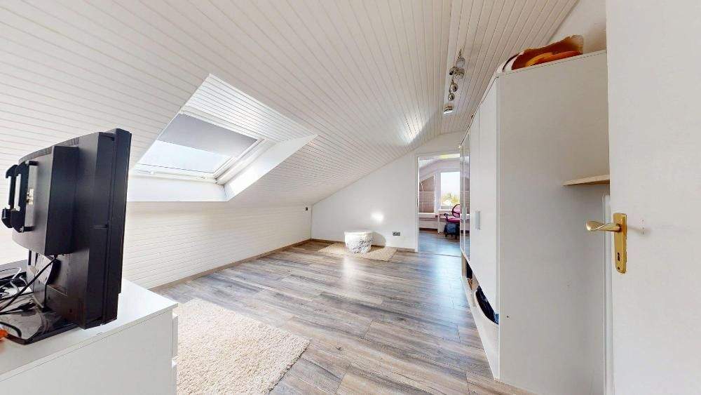 Einfamilienhaus Pirmasens Ruhbank - 7 Zimmer, 240 m&sup2;, 395.000&euro; | Angebot:25706036