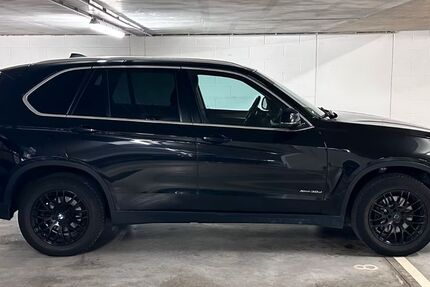 BMW X5 M 110.000 km 29.990 &euro; Hauptstuhl 66851