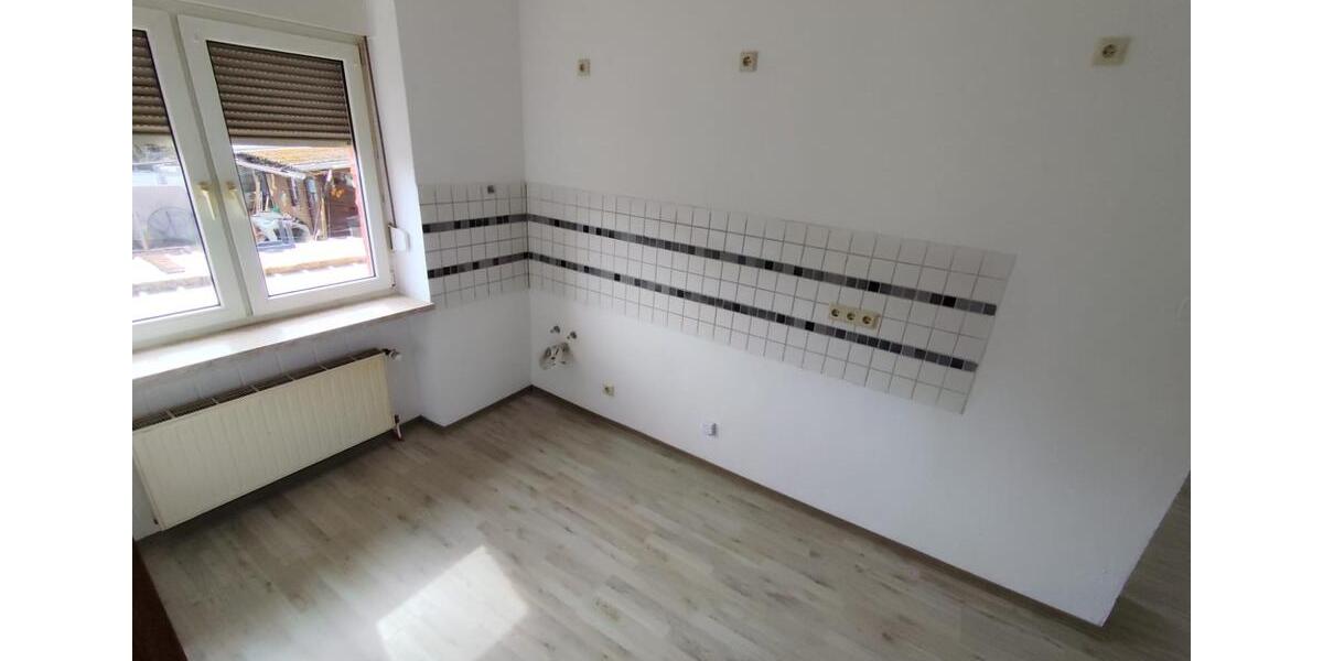 Erdgeschoßwohnung Neunkirchen - 4 Zimmer, 75 m&sup2;, 850&euro; | Angebot:25988103