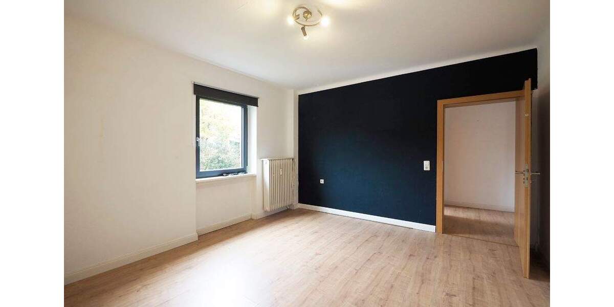 Etagenwohnung Saarbrücken Alt-Saarbrücken - 3 Zimmer, 98 m&sup2;, 189.000&euro; | Angebot:25737745