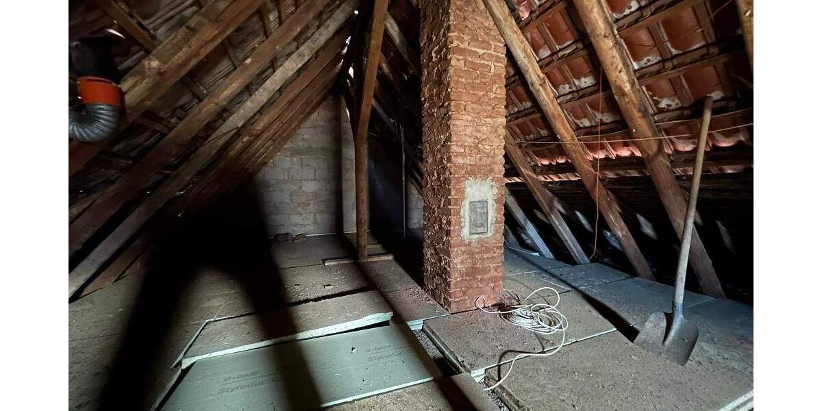 Mehrfamilienhaus, Wohnhaus Eppenbrunn - 5 Zimmer, 119 m&sup2;, 119.000&euro; | Angebot:25706024