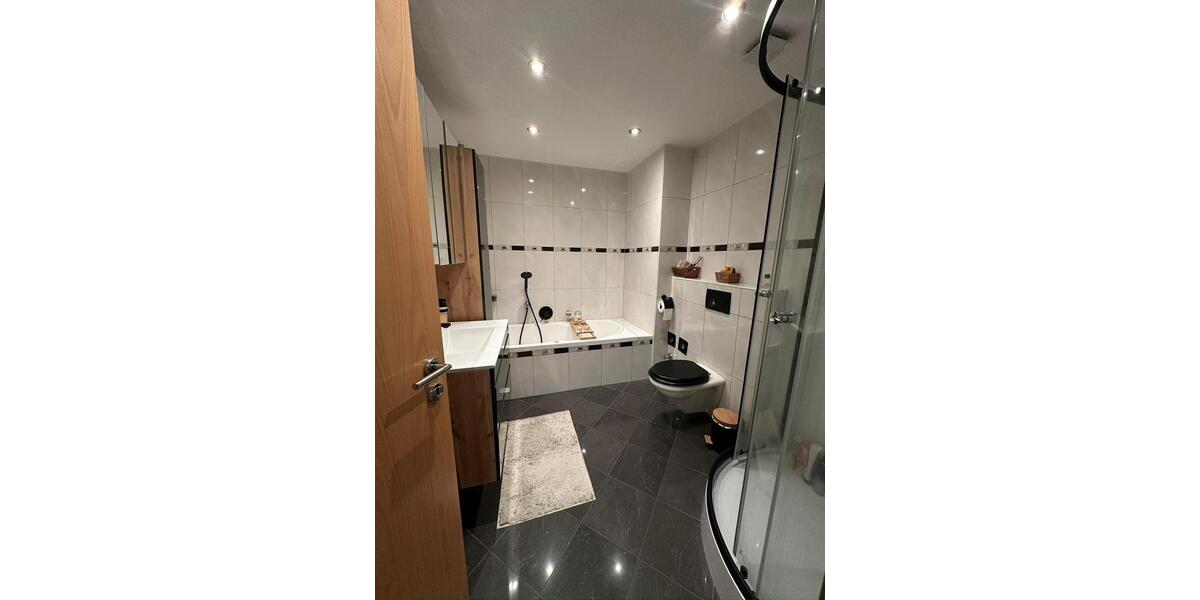 Etagenwohnung Saarbrücken Dudweiler - 3 Zimmer, 105 m&sup2;, 220.000&euro; | Angebot:26715356