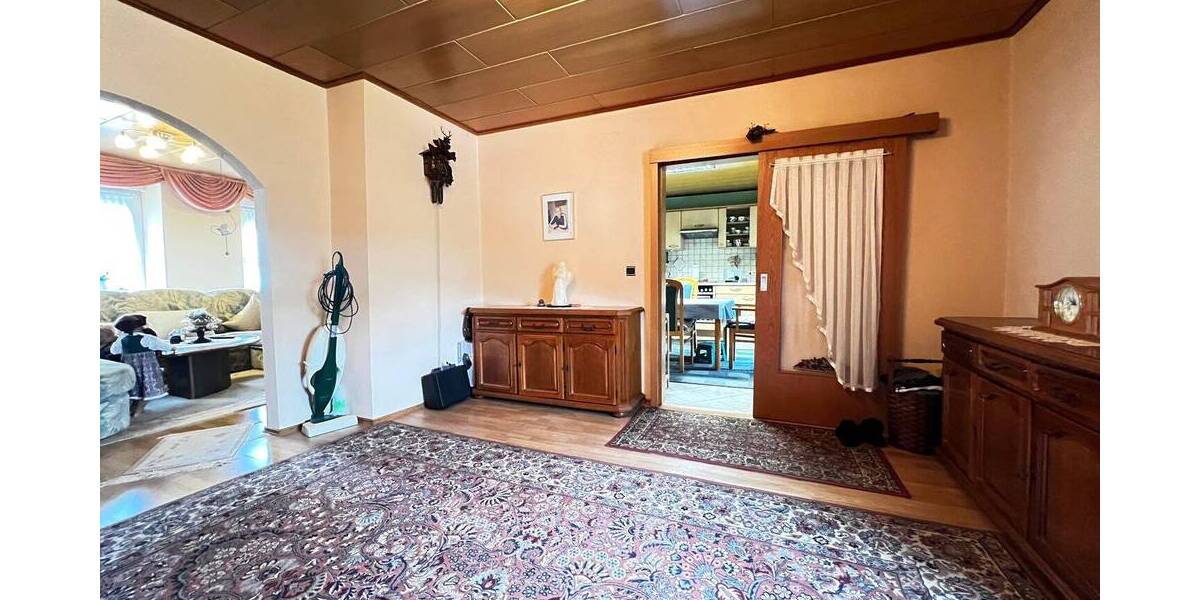 Einfamilienhaus Quierschied - 6 Zimmer, 130 m&sup2;, 165.000&euro; | Angebot:26609029