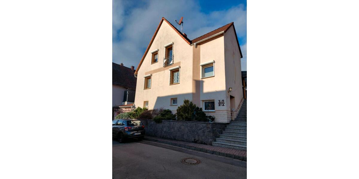 Einfamilienhaus Altenglan - 8 Zimmer, 260 m&sup2;, 383.383&euro; | Angebot:25170291