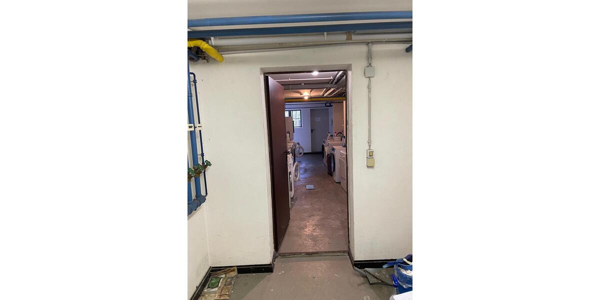 Etagenwohnung Saarbrücken Malstatt - 3 Zimmer, 75 m&sup2;, 150.000&euro; | Angebot:25159367