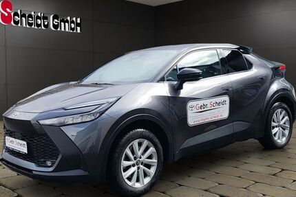 Toyota C-HR 7.500 km 33.930 &euro; Schiffweiler 66578