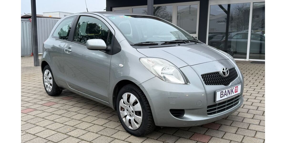 Toyota Yaris 150.000 km 2.990 &euro; Sankt. Wendel 66606