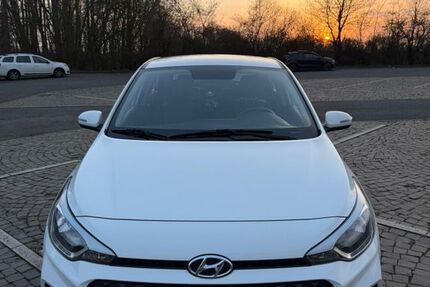 Hyundai i20 115.000 km 8.000 &euro; Zweibrücken 66482
