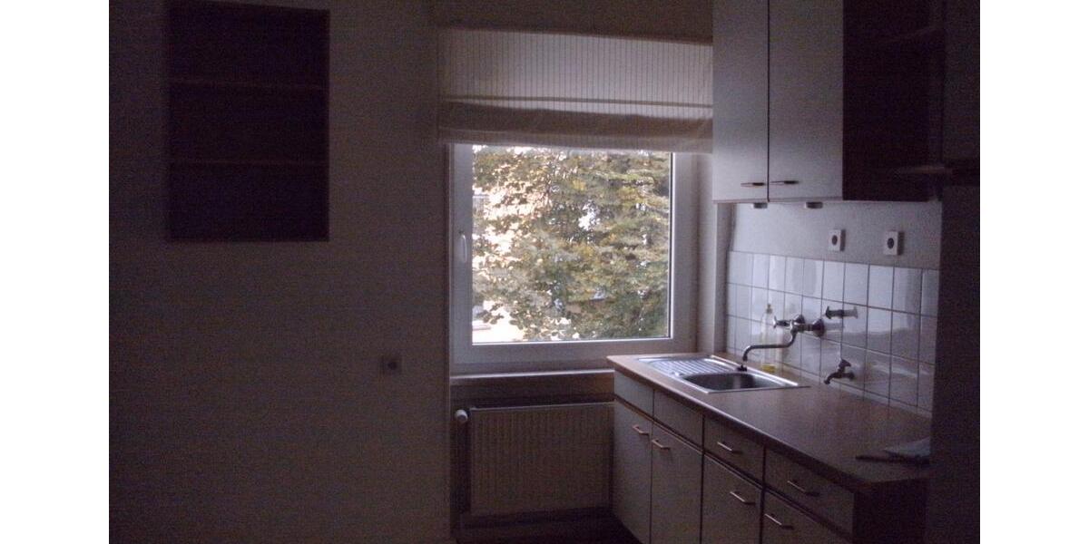 Etagenwohnung Saarbrücken - 3 Zimmer, 72 m&sup2;, 600&euro; | Angebot:25990166