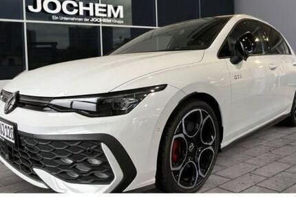 VW Golf 5.000 km 43.980 &euro; Illingen 66557