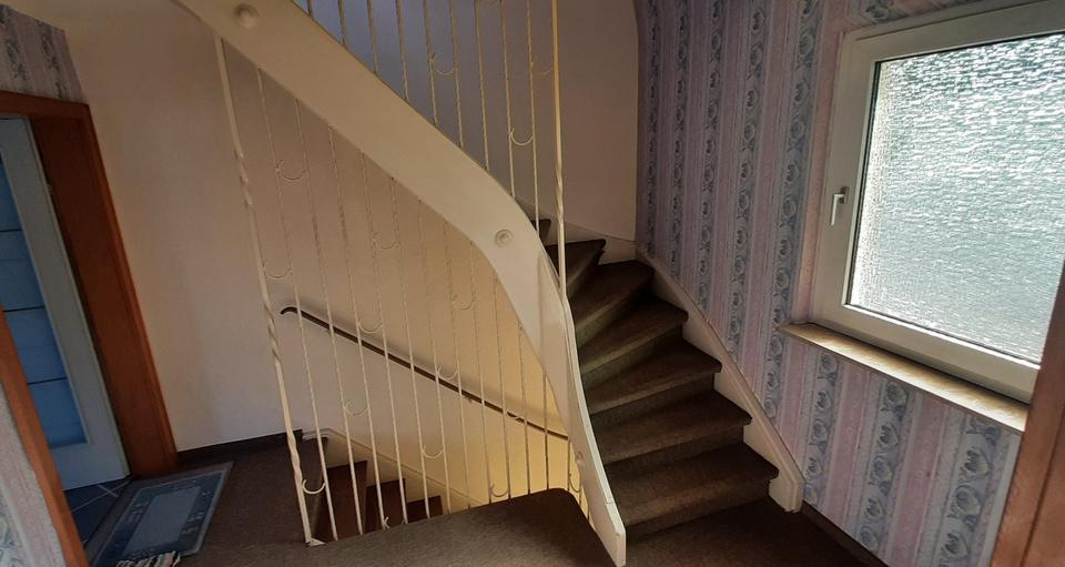 Einfamilienhaus Breitenbach - 11 Zimmer, 237 m&sup2;, 219.000&euro; | Angebot:22193879