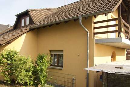 Haus Höheinöd - 4 Zimmer, 156 m&sup2;, 249.000&euro; | Angebot:22021485