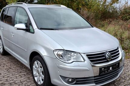VW Touran 71.000 km 6.900 &euro; Homburg 66424