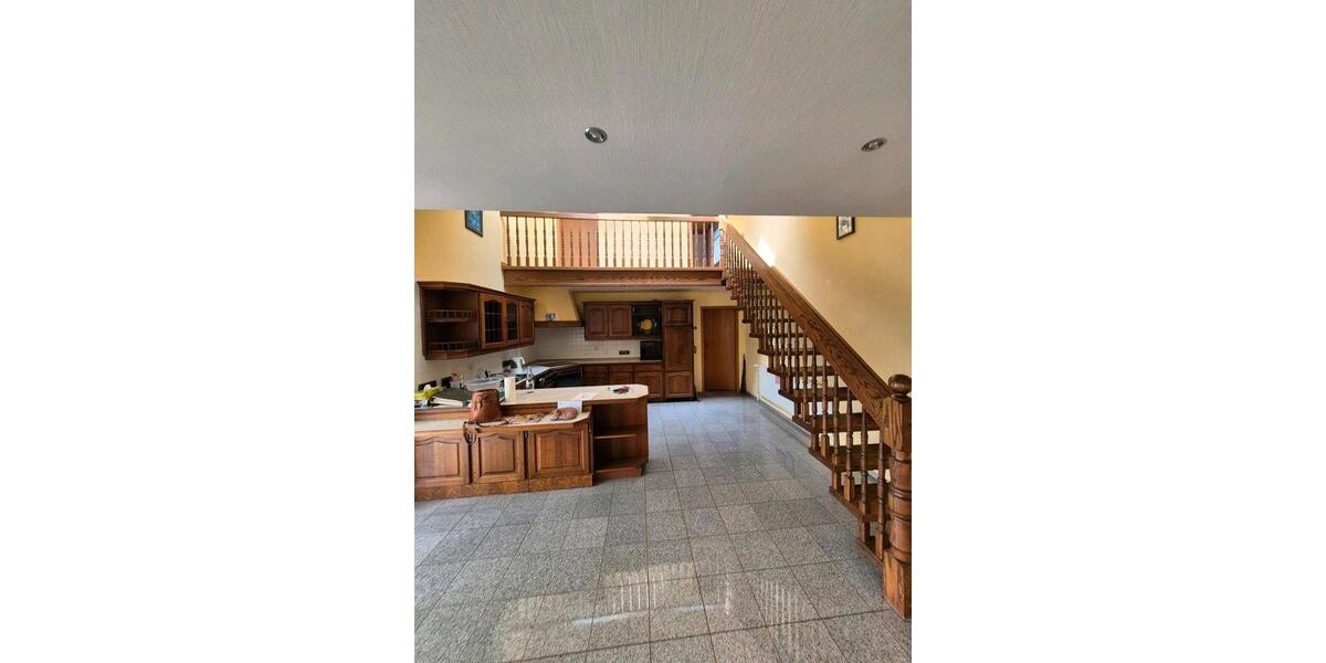 Mehrfamilienhaus, Wohnhaus Heusweiler - 6 Zimmer, 230 m&sup2;, 500.000&euro; | Angebot:27010130
