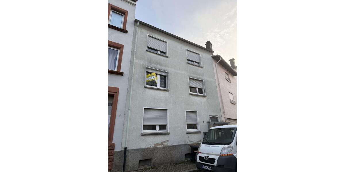 Einfamilienhaus Pirmasens - 6 Zimmer, 147 m&sup2;, 139.000&euro; | Angebot:24152462