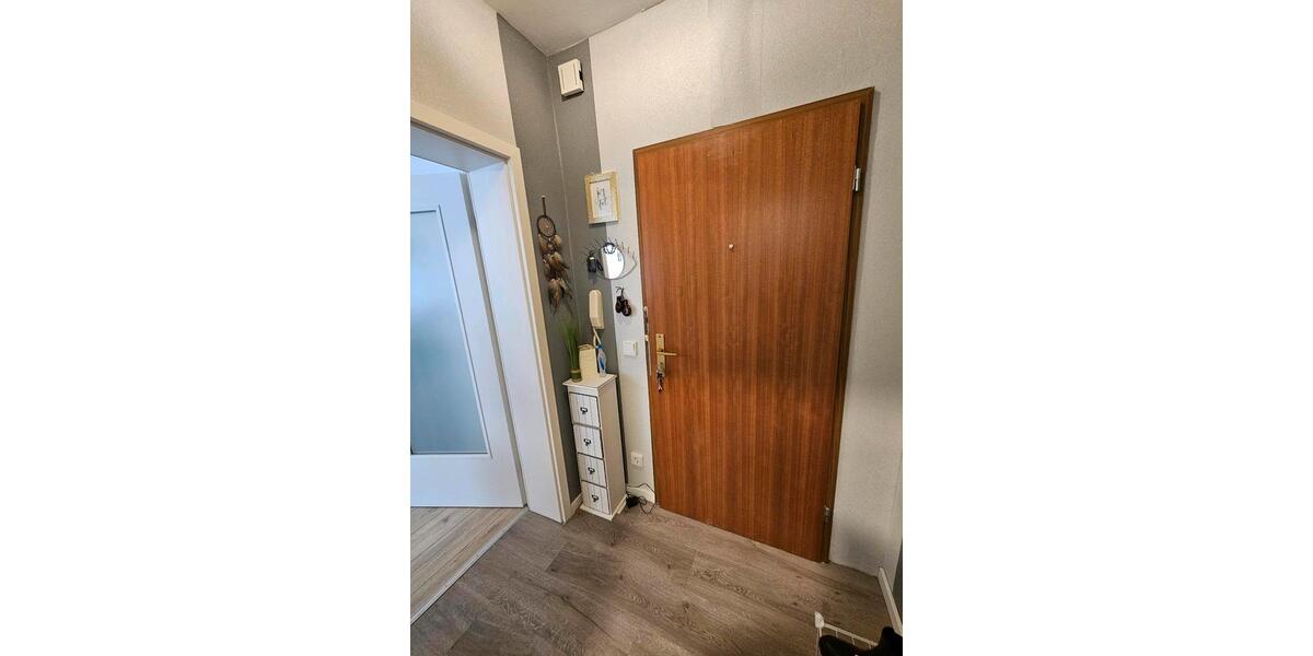 Hochparterre Saarbrücken Eschberg - 1 Zimmer, 30 m&sup2;, 85.000&euro; | Angebot:26820746