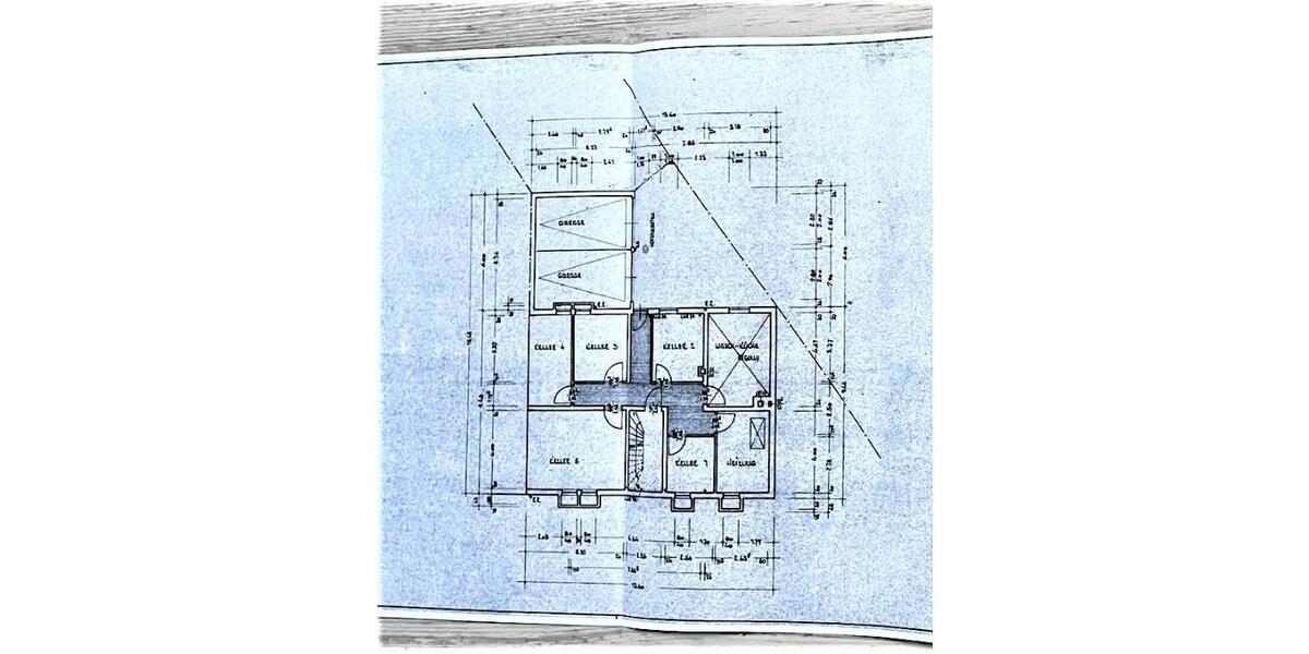 Erdgeschoßwohnung Pirmasens Niedersimten - 5 Zimmer, 135 m&sup2;, 900&euro; | Angebot:25546352