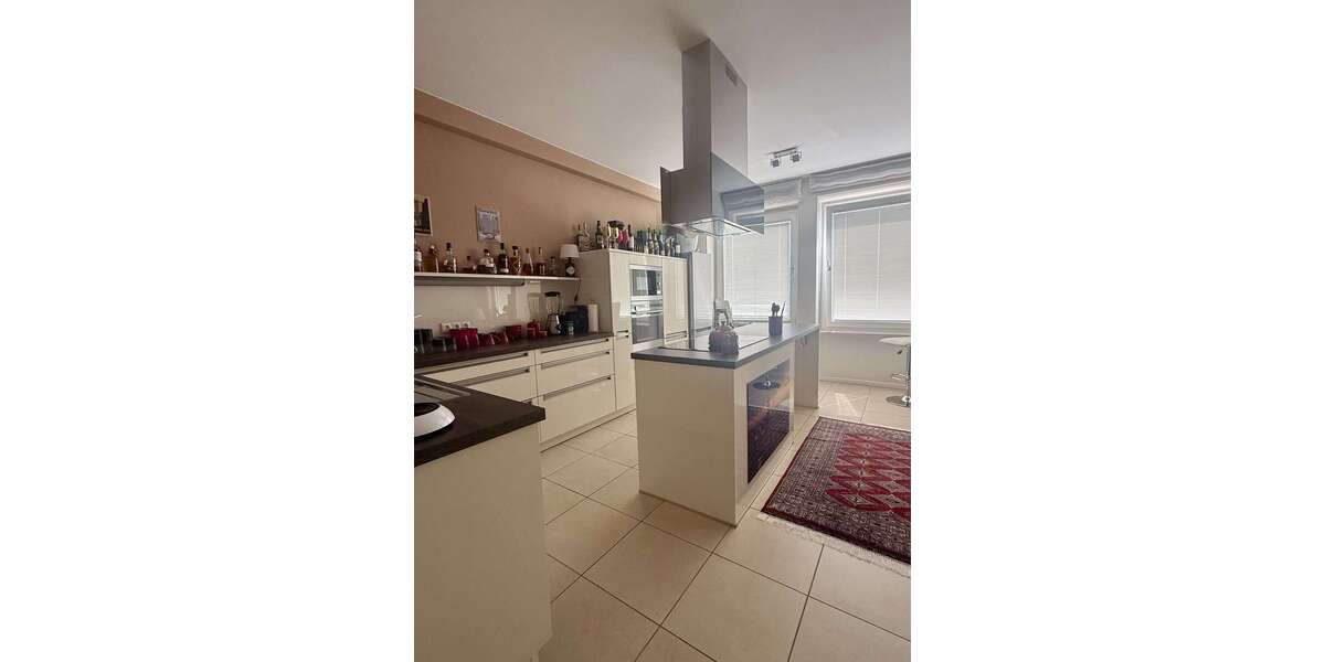 Etagenwohnung Pirmasens - 4 Zimmer, 150 m&sup2;, 990&euro; | Angebot:22553688