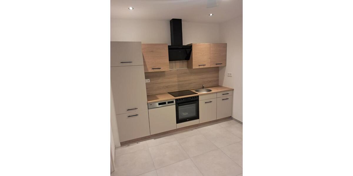 Erdgeschoßwohnung Sulzbach (Saar) - 3 Zimmer, 97 m&sup2;, 800&euro; | Angebot:25783205