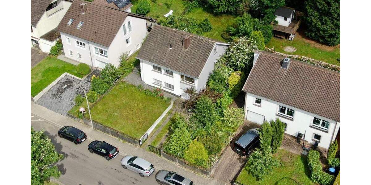 Freistehendes Einfamilienhaus in Top Lage in der Albert-Weisgerber-Allee - Einfamilienhaus Sankt Ingbert St. Ingbert | Angebot:25567887