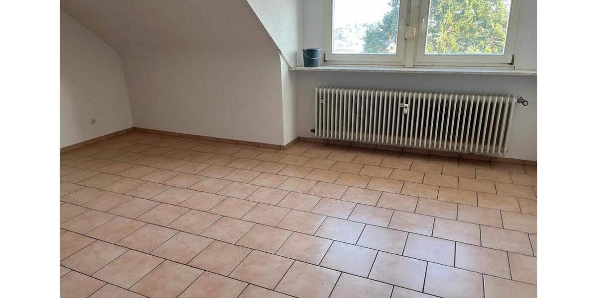 Etagenwohnung Neunkirchen - 3 Zimmer, 87 m&sup2;, 820&euro; | Angebot:25752720