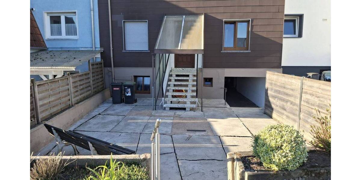 Mehrfamilienhaus, Wohnhaus St. Ingbert Hassel - 4 Zimmer, 130 m&sup2;, 195.000&euro; | Angebot:25682258