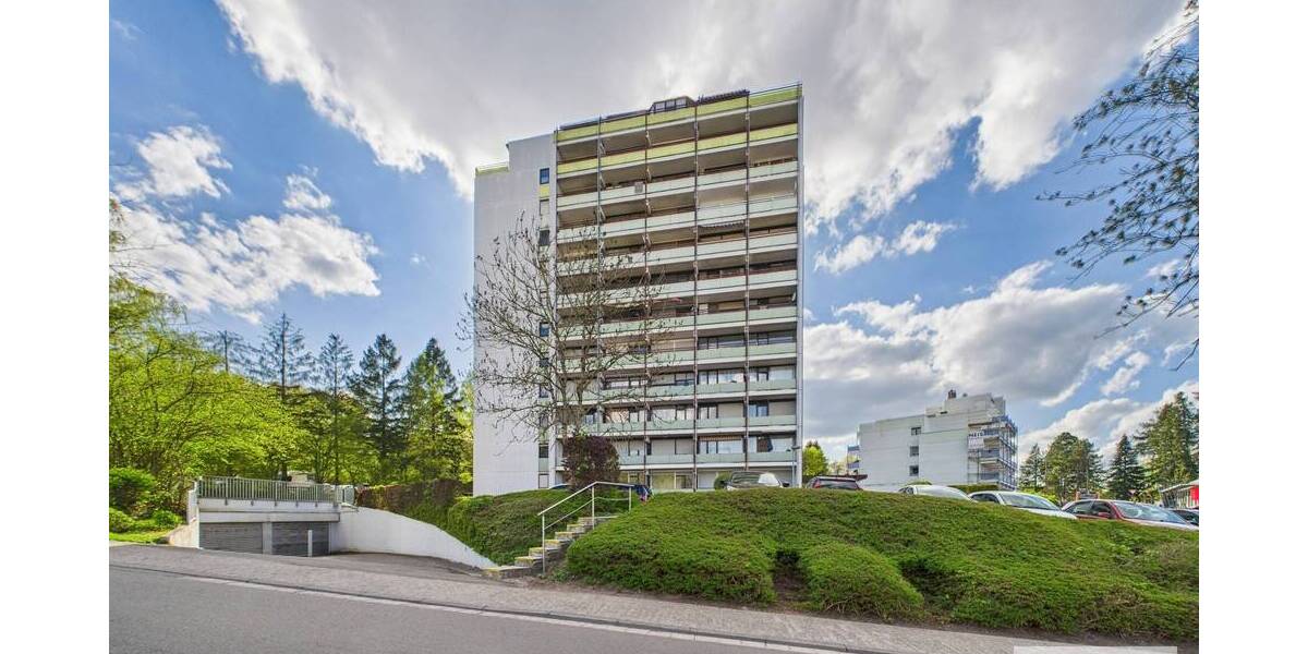 Etagenwohnung Neunkirchen/Saar Innenstadt - 3 Zimmer, 92 m&sup2;, 129.000&euro; | Angebot:25726195