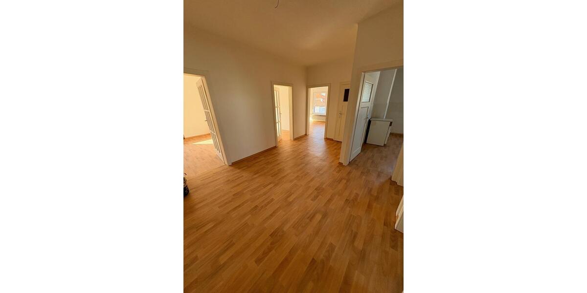 Etagenwohnung Zweibrücken - 3 Zimmer, 90 m&sup2;, 720&euro; | Angebot:25375598
