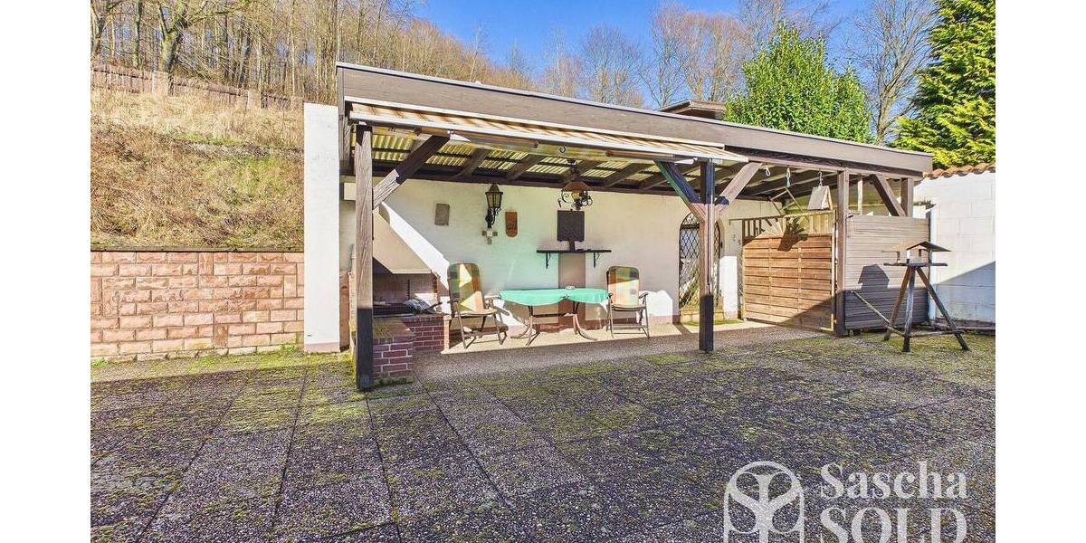 Freistehendes Einfamilienhaus in begehrter Lage von Oberwürzbach mit Garage, Terrasse & Südbalkon - Einfamilienhaus Sankt Ingbert Oberwürzbach | Angebot:26161394