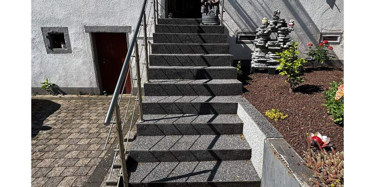 Mehrfamilienhaus, Wohnhaus Schmitshausen - 3 Zimmer, 80 m&sup2;, 139.000&euro; | Angebot:25706013