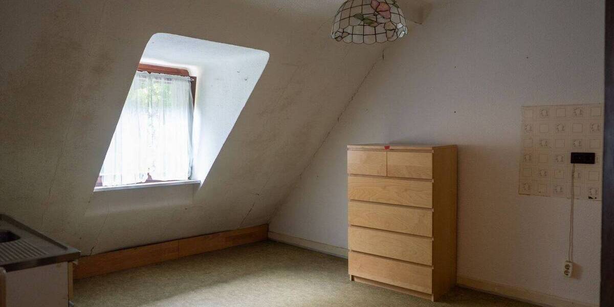 Mehrfamilienhaus, Wohnhaus Saarbrücken Scheidt - 9 Zimmer, 189 m&sup2;, 259.000&euro; | Angebot:26657625