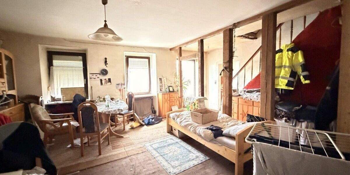 Mehrfamilienhaus, Wohnhaus Freisen Eitzweiler - 5 Zimmer, 120 m&sup2;, 49.000&euro; | Angebot:25673034