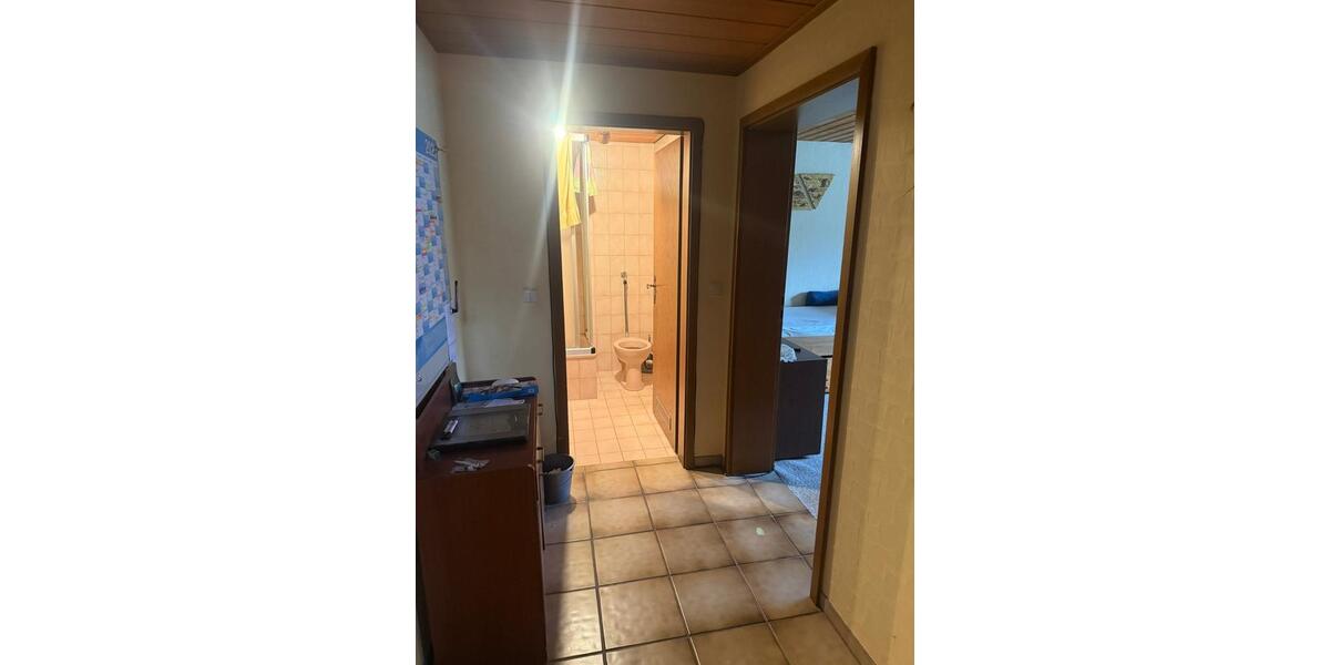 Doppelhaushälfte Kirkel - 10 Zimmer, 230 m&sup2;, 340.000&euro; | Angebot:24868755