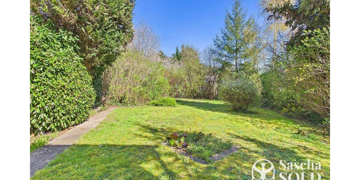 Freistehendes Einfamilienhaus in ruhiger Sackgassenlage auf weitläufigem Grundstück in St. Ingbert - Einfamilienhaus Sankt Ingbert St. Ingbert | Angebot:26191849