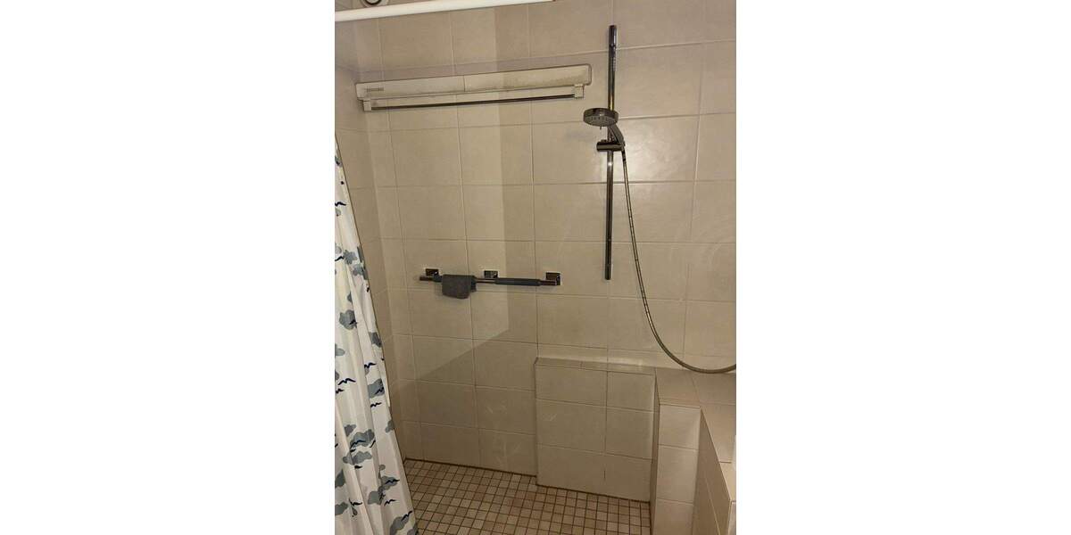 Etagenwohnung Saarbrücken Eschberg - 4 Zimmer, 99 m&sup2;, 190.000&euro; | Angebot:25665456