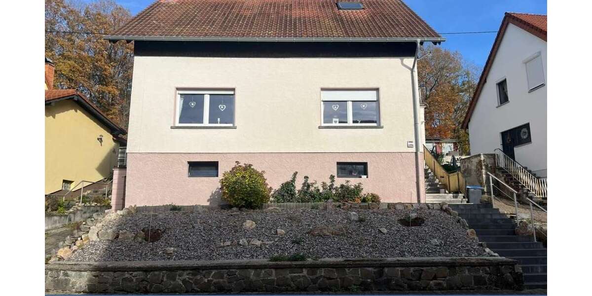 Einfamilienhaus Namborn - 6 Zimmer, 136 m&sup2;, 185.000&euro; | Angebot:25105744