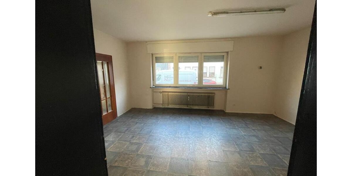 Erdgeschoßwohnung Sankt Wendel - 3 Zimmer, 110 m&sup2;, 750&euro; | Angebot:25408158