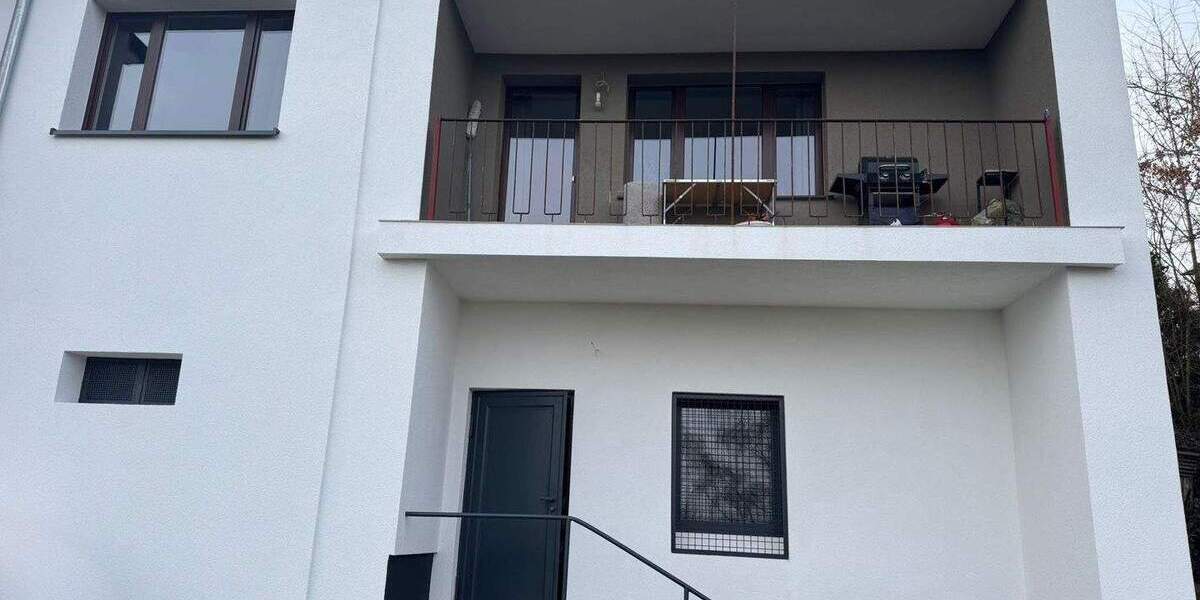 Einfamilienhaus Pirmasens Innenstadt - 5 Zimmer, 120 m&sup2;, 299.000&euro; | Angebot:25680371